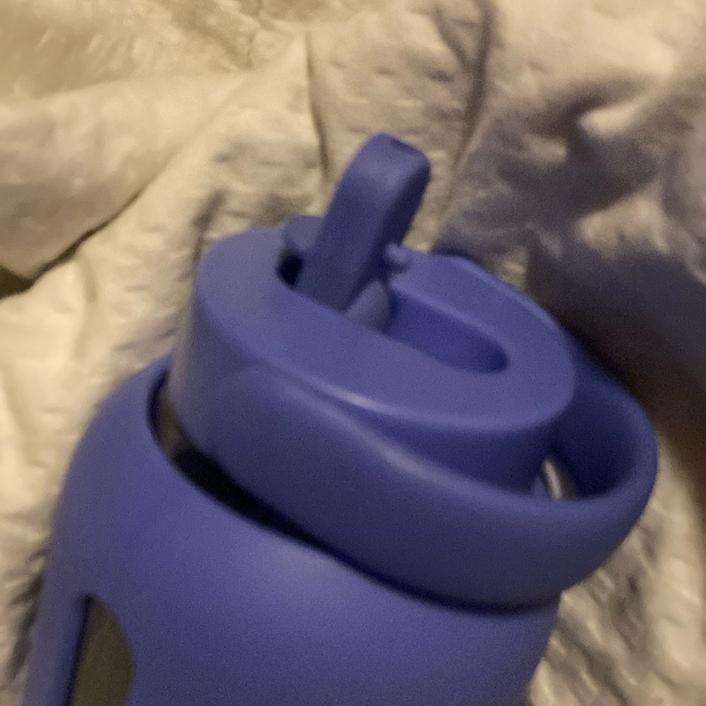 Bink water bottle - Picture 3 of 12